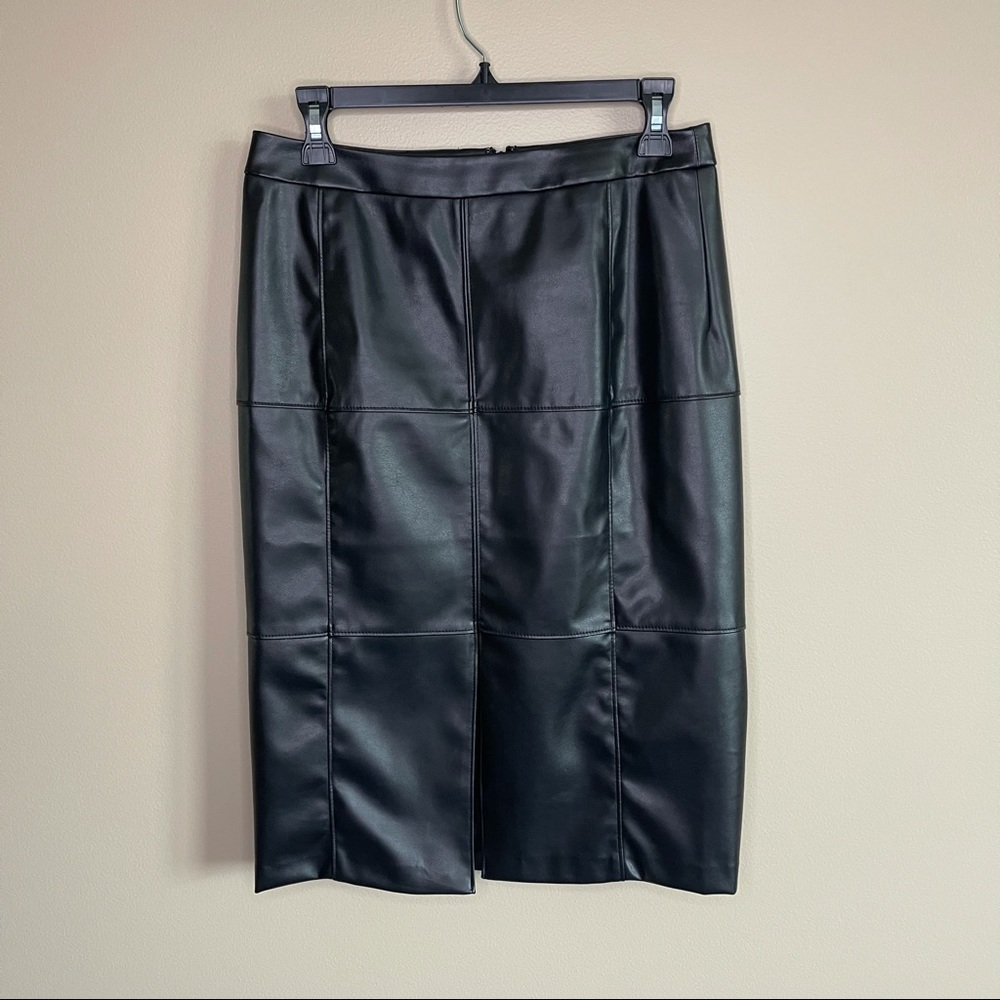 WHBM Black Vegan Leather Skirt Size 4